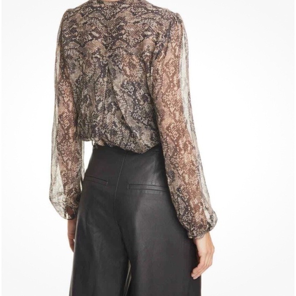 Veronica Beard Top Lowell Snake Print Silk Blouse With Camisole Long Sleeve Sz 4 - Picture 2 of 8